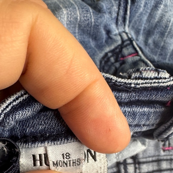 Hudson Jeans Blue Pinstripe Kids Shorts - Picture 3 of 4